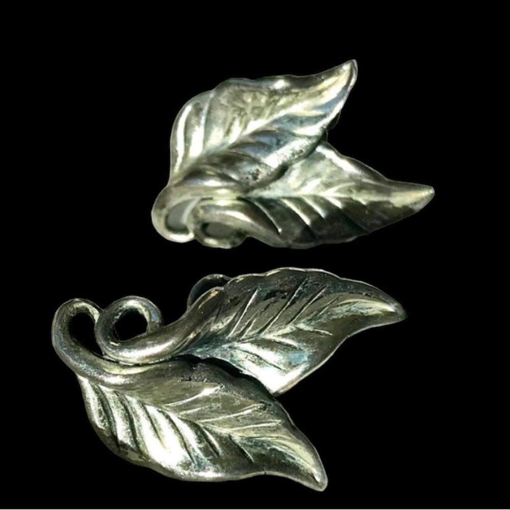 Vintage Danecraft Sterling Leaf Earrings Mid-Century 925 Silver Screwback